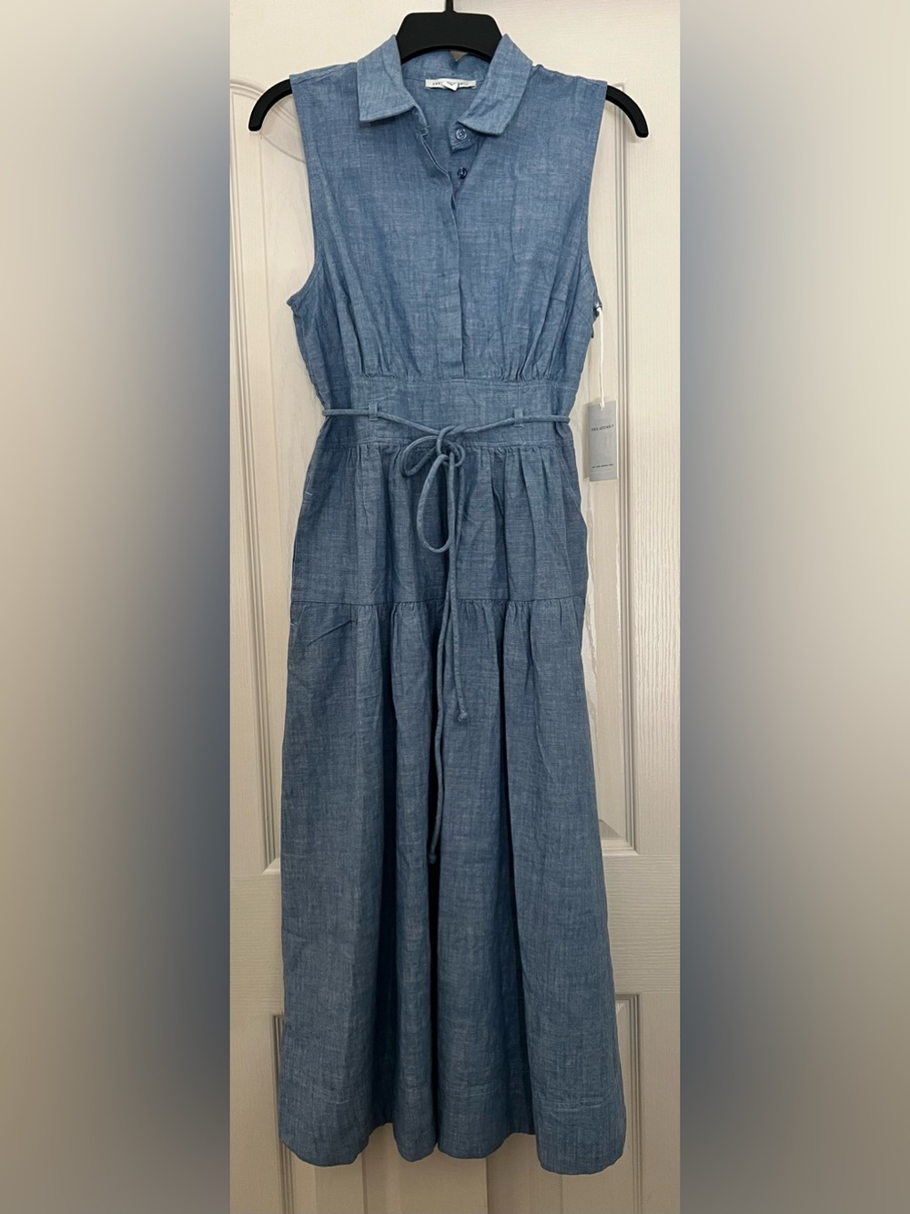 Sleeveless Blue Tie-Waist Maxi Dress